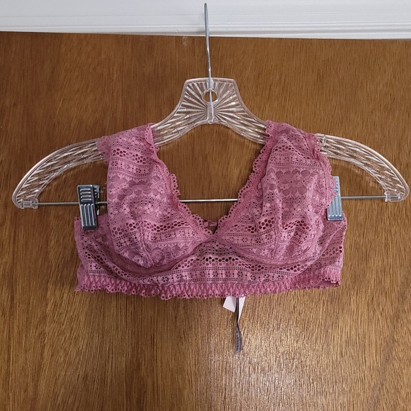 Victoria's Secret Pink Halter Lace Bralette in size Small - Picture 5 of 5